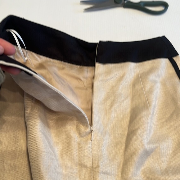 MNG Skirt size 2 Ivory Black Linen Straight Pencil Herringbone Knee Suit - Picture 6 of 7